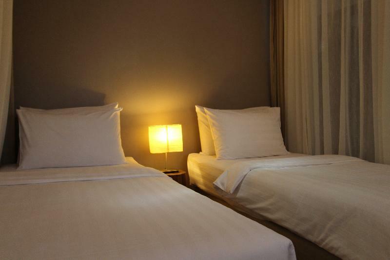 Rokkhak River Resort Siem Reap Buitenkant foto