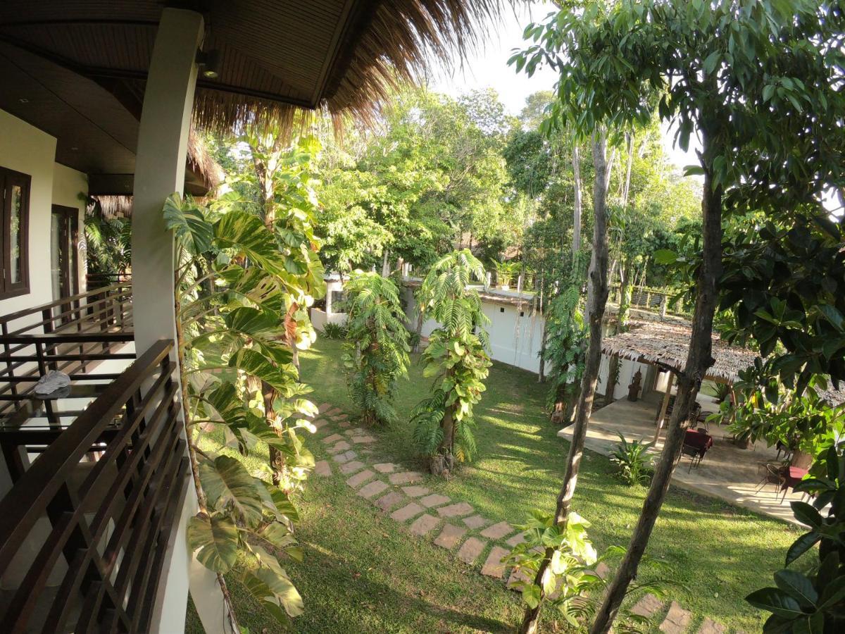 Rokkhak River Resort Siem Reap Buitenkant foto
